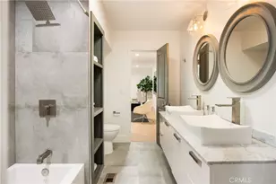 4234 Alhama Dr, Woodland Hills, CA 91364 - Photo 23