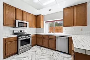 1845 W Ave H 8, Lancaster, CA 93534 - Photo 13