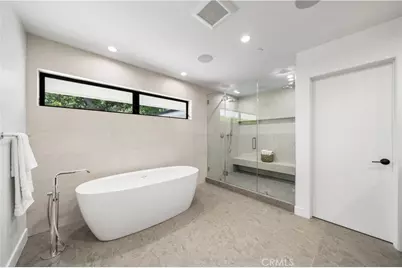 16105 Clear Oak Drive, Encino, CA 91436 - Photo 19