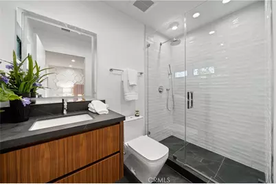 16105 Clear Oak Drive, Encino, CA 91436 - Photo 23