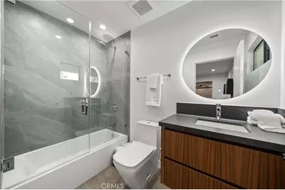 16105 Clear Oak Drive, Encino, CA 91436 - Photo 25