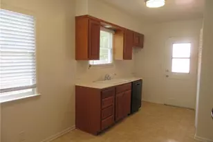 8813 Nestle, Northridge, CA 91325 - Photo 5