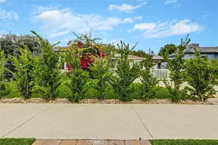 17415 Victory Blvd, Lake Balboa, CA 91406 - Photo 5
