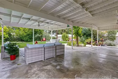 17415 Victory Boulevard, Lake Balboa, CA 91406 - Photo 37