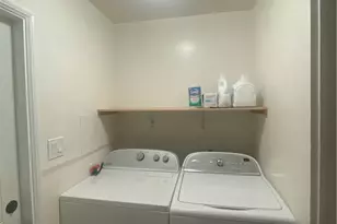 13198 Brand Blvd, San Fernando, CA 91340 - Photo 31