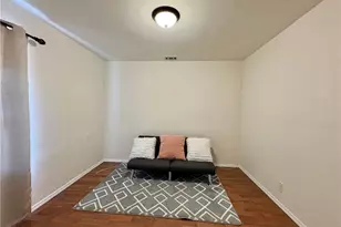13198 Brand Blvd, San Fernando, CA 91340 - Photo 23