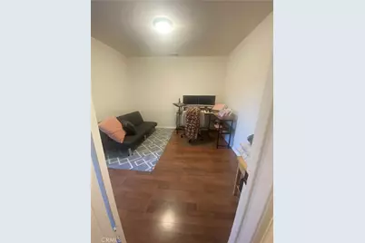 13198 Brand Boulevard, San Fernando, CA 91340 - Photo 25