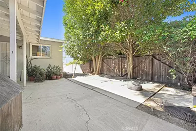 14912 Chatsworth, Mission Hills (San Fernando), CA 91345 - Photo 17