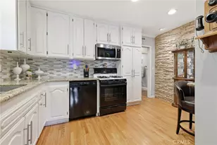 11130 Densmore Ave, Granada Hills, CA 91344 - Photo 21