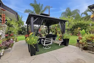 11130 Densmore Ave, Granada Hills, CA 91344 - Photo 33