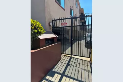 5349 Newcastle #20, Encino, CA 91316 - Photo 23
