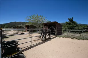 10960 Steinhoff Rd, Frazier Park, CA 93225 - Photo 15