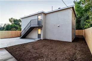 1189 Crehnshaw, Los Angeles, CA 90019 - Photo 31