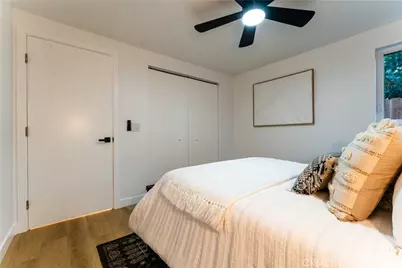 1189 Crehnshaw, Los Angeles, CA 90019 - Photo 25