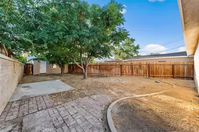 44636 Cedar Avenue, Lancaster, CA 93534 - Photo 7