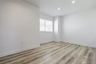 14662 W Sara Ln, Panorama City, CA 91402 - Photo 19