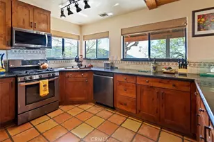 9060 Yucca Hills Rd, Agua Dulce, CA 91390 - Photo 17