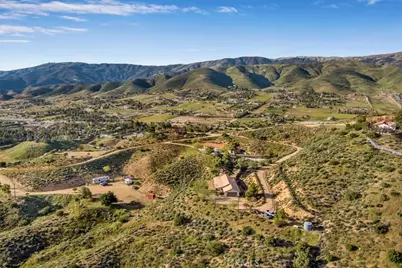 9060 Yucca Hills Road, Agua Dulce, CA 91390 - Photo 39