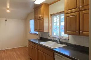 17430 Saticoy, Van Nuys, CA 91406 - Photo 7