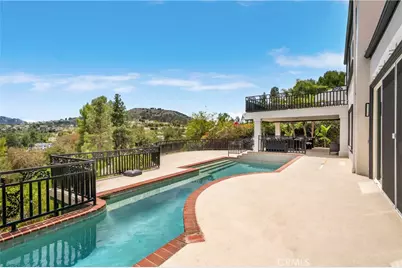 24408 Voltara Court, Calabasas, CA 91302 - Photo 31