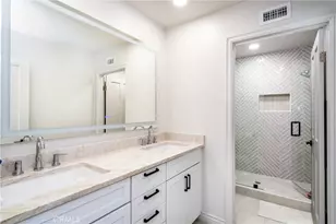 24408 Voltara Ct, Calabasas, CA 91302 - Photo 27