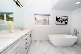 24408 Voltara Ct, Calabasas, CA 91302 - Photo 21