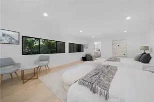 5265 Del Moreno Dr, Woodland Hills, CA 91364 - Photo 39