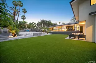 5265 Del Moreno Dr, Woodland Hills, CA 91364 - Photo 5