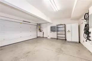 2926 Rowena Ave, Los Angeles, CA 90039 - Photo 29
