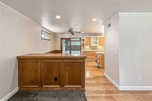 10514 Hillview Ave, Chatsworth, CA 91311 - Photo 9
