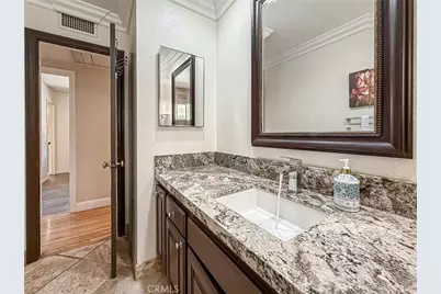 10514 Hillview Avenue, Chatsworth, CA 91311 - Photo 25