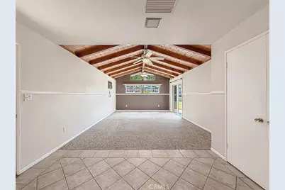 10514 Hillview Avenue, Chatsworth, CA 91311 - Photo 17