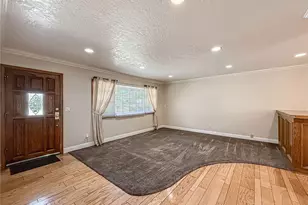 10514 Hillview Ave, Chatsworth, CA 91311 - Photo 7