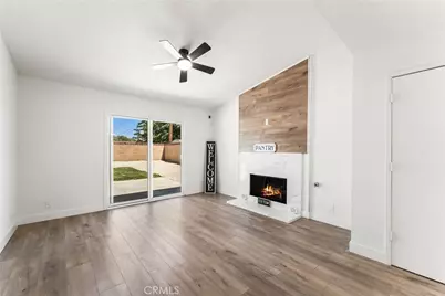 45116 Camolin Avenue, Lancaster, CA 93534 - Photo 9