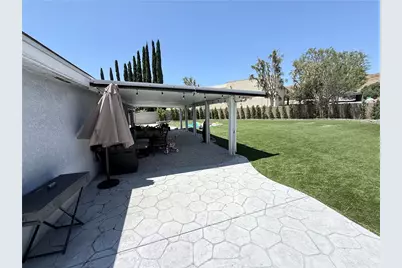 2290 Rohner Court, Simi Valley, CA 93063 - Photo 15