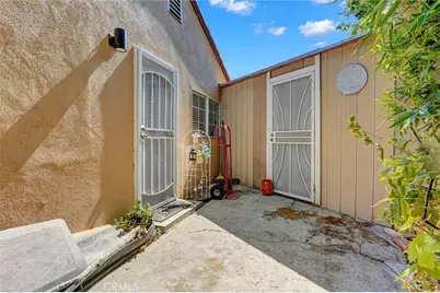 20355 Mobil, Winnetka, CA 91306 - Photo 37