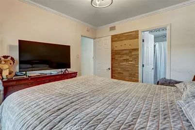 20355 Mobile, Winnetka, CA 91306 - Photo 23