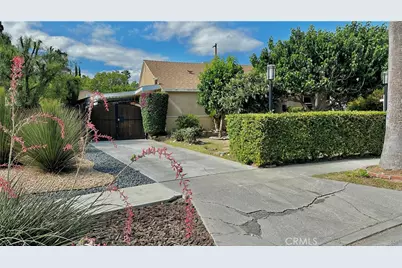 20355 Mobile, Winnetka, CA 91306 - Photo 3