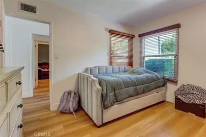 20355 Mobil, Winnetka, CA 91306 - Photo 19