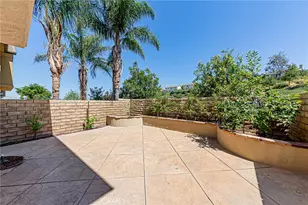 19523 Opal Ln, Saugus, CA 91350 - Photo 27