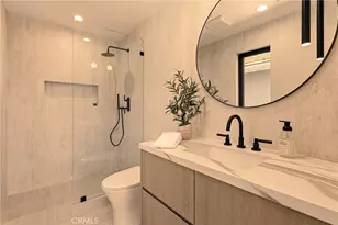 2638 Zorada Dr, Los Angeles, CA 90046 - Photo 49