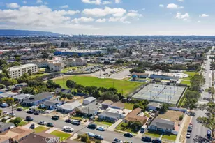 17011 S Catalina, Gardena, CA 90247 - Photo 5