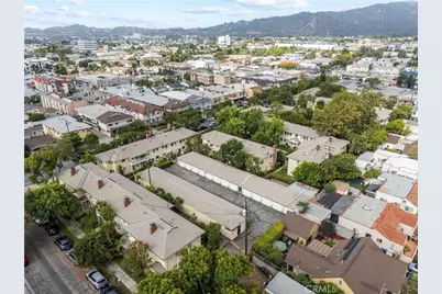 527 E Maple, Glendale, CA 91205 - Photo 43