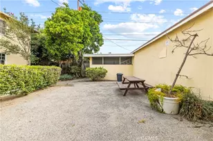 527 E Maple, Glendale, CA 91205 - Photo 35
