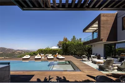 7107 Macapa Drive, Los Angeles, CA 90068 - Photo 45