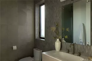 7107 Macapa Dr, Los Angeles, CA 90068 - Photo 39
