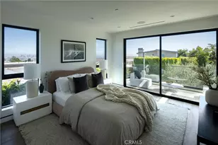 7107 Macapa Dr, Los Angeles, CA 90068 - Photo 33