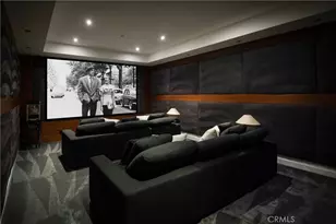 7107 Macapa Dr, Los Angeles, CA 90068 - Photo 21