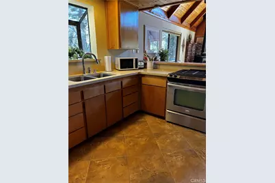 15009 Chestnut Court, Pine Mountain Club, CA 93222 - Photo 11