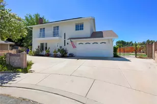 27727 Stardale, Saugus, CA 91350 - Photo 1